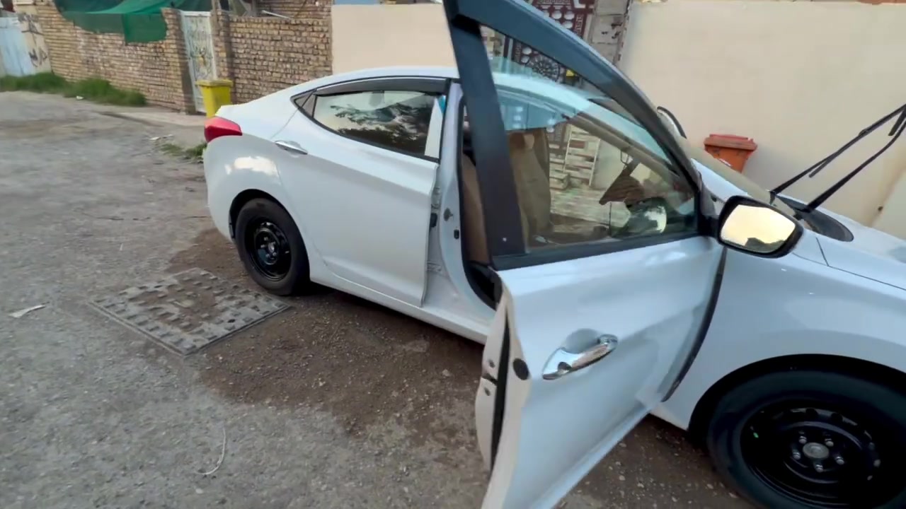 سلام عليكم النترا خليجي
موديل2014
مكينه 1600 دكشن عالي
دشبول صاج مري شفط إشاره
بلمري تحكم ستيرن سياره
جاهزه حداديه تبريد تخم تاير
السياره مكفوله من الصبغ فقط بارد في البنيد والباب خلف السايق .
السعر //$125
(***********)

نص مكتوب في الصور:
- IQ