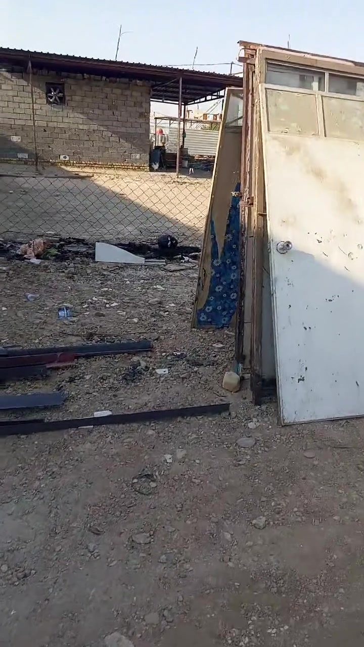 شارع العام قرب مجسر المنشآت ***********
