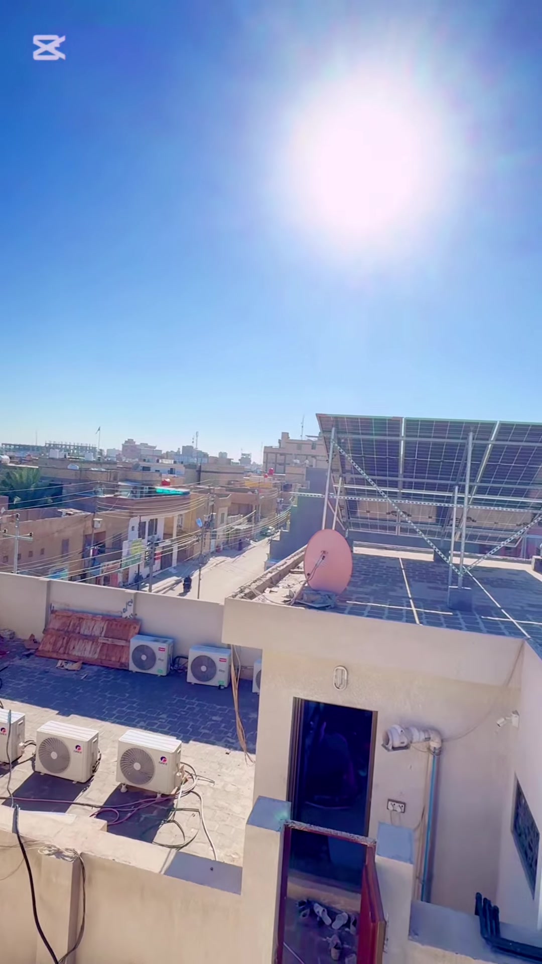 🏛️ صرح من الطاقة.. عندما تجتمع القوة مع الذكاء! ☀️

بواسطة Power Security
نفتخر بتقديم أحد أضخم مشاريعنا النوعية، منظومة طاقة شمسية احترافية صُممت لتكون محطة توليد مستقلة، تمنحك الرفاهية الكاملة وتنهي عصر المولدات للأبد.

🛠 المواصفات التقنية (القوة الجبارة):

• خزن الطاقة الأسطوري: بنك بطاريات SWA المتميزة بقدرة 16kW للواحدة (عدد 3)، بإجمالي خزن 48kW. (أطول فترة تشغيل للأحمال الثقيلة والمكيفات).

• القلب الذكي: إنفيرتر DEYE العالمي، المايسترو رقم 1 في إدارة الطاقة الشمسية بكفاءة لا تضاهى.

• المصفوفة الشمسية: أكثر من 24 لوحاً شمسياً عالي الكفاءة، لاستغلال كل خلية ضوئية وتحويلها إلى راحة في منزلك.

• حماية قصوى: تم الربط باستخدام بوردات حماية احترافية لضمان أمان المنظومة والمنزل من أي تذبذب كهربائي.

💎 لماذا أنظمة Power Security هي الخيار الأول؟

✅ سعة خزن لا تُنافس: مع 48kW من بطاريات SWA، أنت تمتلك طاقة احتياطية تكفيك لأيام وليس لساعات فقط.

✅ كفاءة DEYE: استقرار كامل للأجهزة المنزلية الحساسة وتشغيل سلس للمحركات والأحمال الثقيلة.

✅ تنفيذ بلمسة فنية: شاهد دقة ترتيب الأسلاك والبوردات، فنحن نعتبر كل مشروع لوحة فنية تعكس احترافيتنا.

✅ الاستقلال التام: حرية كاملة من قيود المولدات وفواتير الكهرباء المرتفعة.

🚀 الرفاهية تبدأ من استقلال طاقتك. احجز استشارتك الآن مع Power Security.

📞 للتواصل والاستفسار:
***********

طاقتنا.. سر تميزكم.
 #ريلز #ريلزات #كربلاء #البصرة #بطاريات #فيسبوك #power #الواح #بغداد #طاقة #تنصيب #الواح
