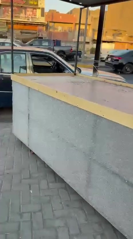 ميز مال امخضر بي مخزن تفصال كلش قوي 
الشراي يتصل مكاني بغداد الكرخ حي العامل *********** مستعجل على بيعته السعر 750
