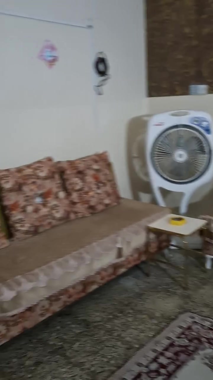 السلام عليكم تخم رأسي حجم صغير ناعم نضيف وديوان للبيع ***********
