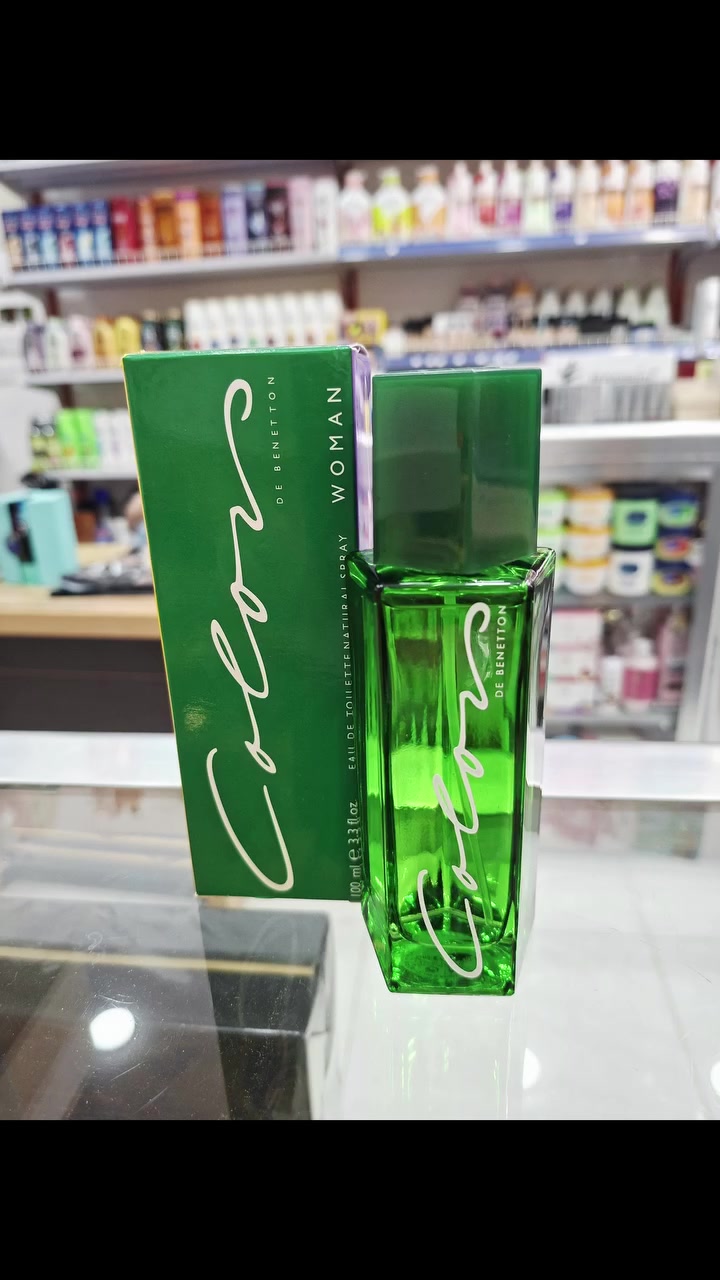 عطر Colors de Benetton النسائي من ماركة بينيتون (Benetton)، وهو عطر شرقي زهري تم إصداره لأول مرة في عام 1987. 

معلومات عن العطر:

العلامة التجارية: يونايتد كولرز أوف بينيتون (United Colors of Benetton) 

نوع العطر: ماء تواليت (Eau de Toilette) 

مكونات العطر: يجمع بين مزيج مميز من أزهار البرتقال، القطيفة، والفانيليا إلى جانب نفحات عشبية وخشبية. 

أطلبو الآن من محل أزياء وكوزمتك روز 🌹 🤍
للطلب والاستفسار واتساب *********** أو مراسله الصفحة ❤️ 
يوجد توصيل لجميع محافظات العراق 😍 
العنوان الأنبار قضاء حديثة سوك حديثة العام مقابل شارع الأطباء قرب المستشفى القديم 🥰 

#عطور_نسائية #عطور_للجنسين #حديثة_الانبار #اكسبلور_العراق #الشعب_الصيني_ماله_حل😂😂
