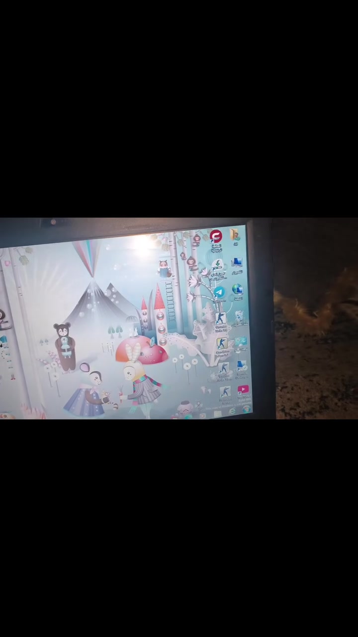 سلام عليكم شباب لابتوب ذاكرته 400 شباب لابتوب الله شاهد خفيف كلش وياه لعبه كاونتر ودرايفر سان اندرياس شباب بي بس هاذ الخط البل شاشه ما مئثر عليه  دقه خير من الله مكاني بغداد العبيدي شهداء ثالثه رقمي ***********

