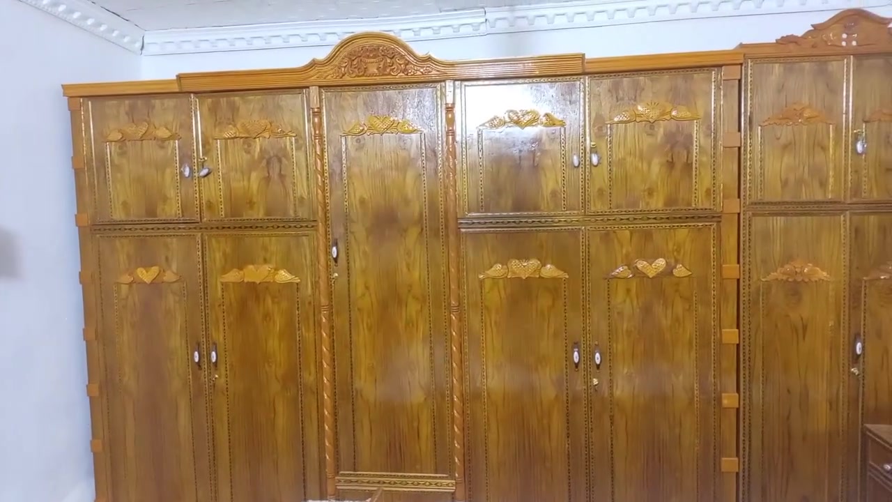 السلام عليكم...
كنتور مع زاويه ملابس للبيع جديد غير مستعمل..
السعر 350 قفل ...
العنوان/المحاويل /البدع الكبير...
للتواصل الأتصال بالرقم ( *********** )..
مع الشكر والتقدير....
