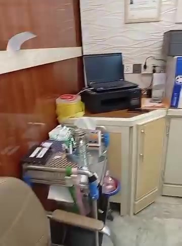 السلام عليكم
مختبر كامل للبيع 
1-semi Auto chemistry mindary 
2-afias 6 
3-waterbath
4-centrifuge عدد2
5-microcentrifuge
6-electron microscope 
7-normal microscope عدد2
8-medonic CBC 3 part 
9-كرسي سحب 
كل الأغراض و الاجهزة هي استعمال شهر و اكو اقل من الشهر 
سبب البيع ظروف خاصة 
الموقع بغداد 
للتواصل عبر الخاص أو عبر الرقم ***********
