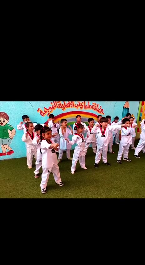 🥋 وقت التايكواندو بروضه ماما زينب
حركة، نشاط، وتركيز… وأطفالنا يتعلمون الانضباط والثقة بالنفس بطريقة ممتعة ❤️🥋
✨ تايكواندو = حركة + مهارة + ثقة �
