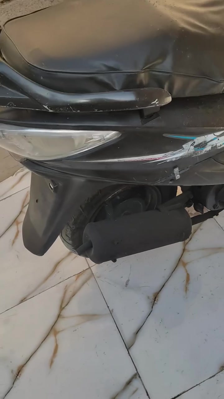 السلام عليكم دراجه جي فور للبيع شغاله كهربائيات مفتوحه السعر 200وبيه مجال
المكان الشطره 
***********
