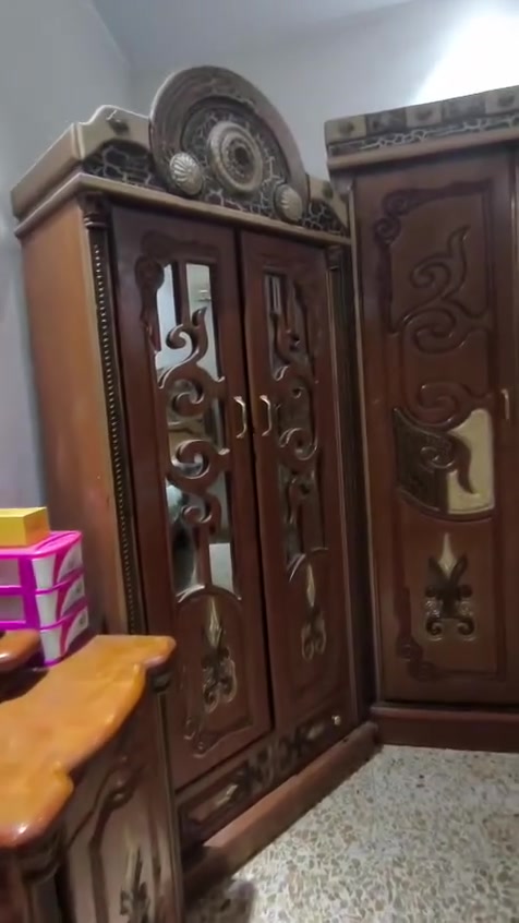 غرفه اخشاب • نضيفه • الناصرية