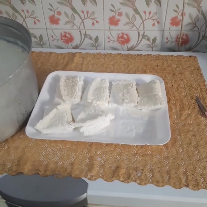 حليب جاموس • مناسب للكيمر • ٥/١٠/١٣لتر