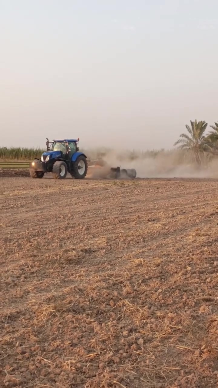 السلام عليكم للبيع نيوهولند موديل ٢٠١٣ رقم اربيل باسمي حجم ٢٥٠ هايدرو مكفولة كفالة عامه محرك كير أكسل كلها ع الشركه شرط ورآها معدلات لجي GPS
المكان ديالى الخالص 
***********
السلام عليكم للبيع نيوهولند موديل ٢٠١٣ رقم اربيل باسمي حجم ٢٥٠ هايدرو مكفولة كفالة عامه محرك كير أكسل كلها ع الشركه شرط ورآها معدلات لجي GPS
