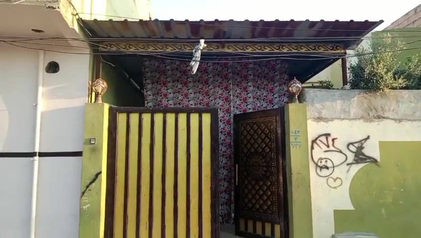 السلام عليكم بيت للبيع موصل حي الكرامه قريب على مدرسه النيل ٢٠٠متر رقم صاحب البيت ***********كورك ***********/اسيا
