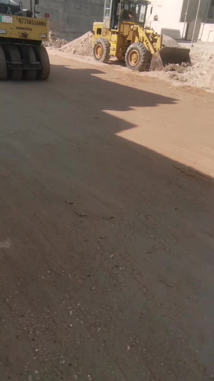 قطعة ارض للبيع في الصالحيه طابو زراعي عراقي سند 25 المالك عراقي المساحة 225م الواجهه 9م والنزال 25م مقلوعه ومدفونه ومحدوله وجاهزه للبناء جميع الخدمات ماي وكهرباء وتبليط كلشي واصل يمهه  المكان الصالحيه شارع ماجد الحداد قريب مدرسة الريف الزاهر تبعد عن سايدين الصالحيه 350م قرب شط الصالحيه منطقه هادئه وحلوه والشوارع كلهه 10م للتواصل *********** السعر 70 مليون وبيهه مجال والشراي يدلل
