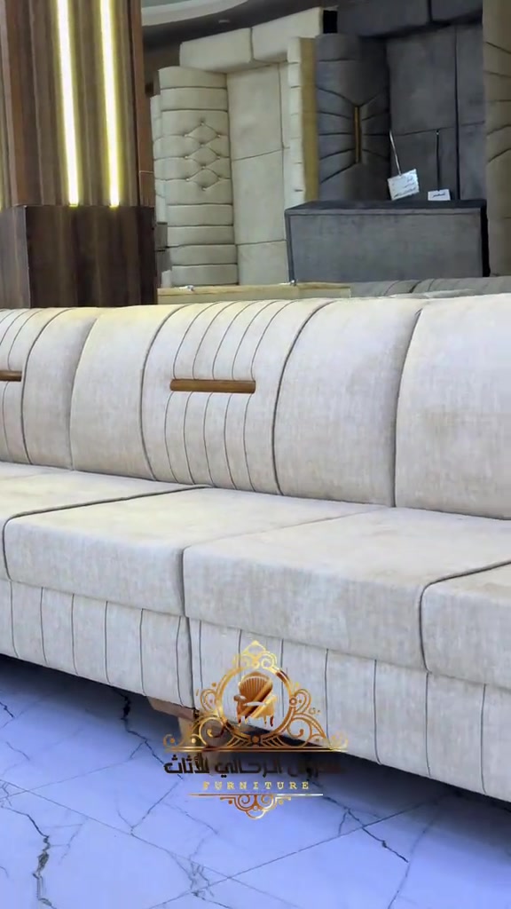

نص مكتوب في الصور:
- معرض الرجالي للأثاث FURNITURE