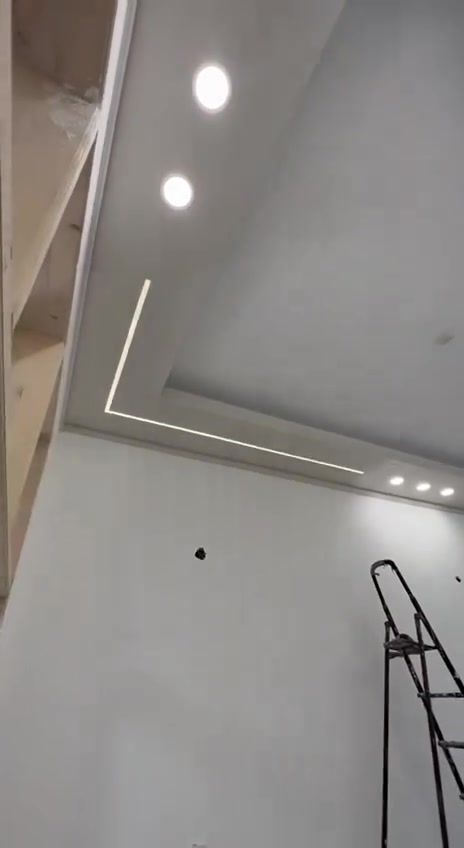 سلام عليكم صباغ متفرغ حتلو عامل اطلع ***********
