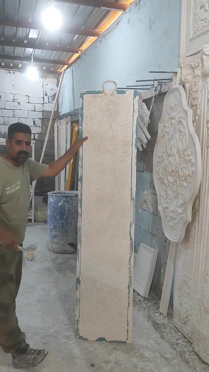 مقابيل جامعه القاسم الخظراء 
علي لعيبي
