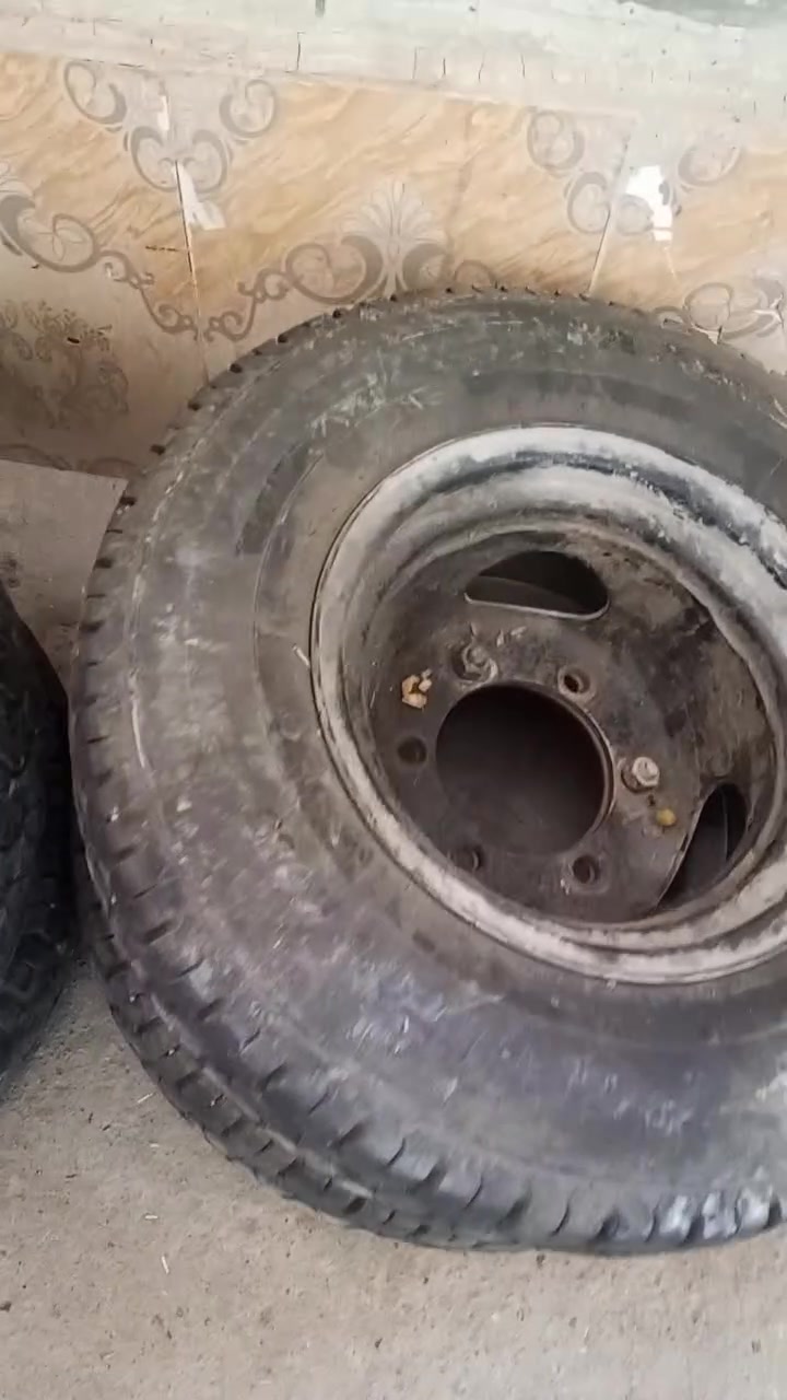 قطع غيار • بدون تفاصيل