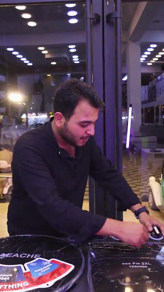 للحجز والاستفسار  ***********
