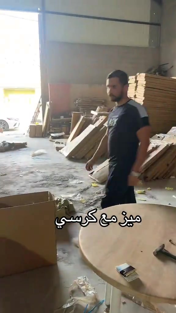 من #وايت_هاوس ميز دراسة مع كرسي متحرك بسعر ٦٥ الف يوجد توصيل لجميع المحافظات للحجز خاص او واتساب ***********
