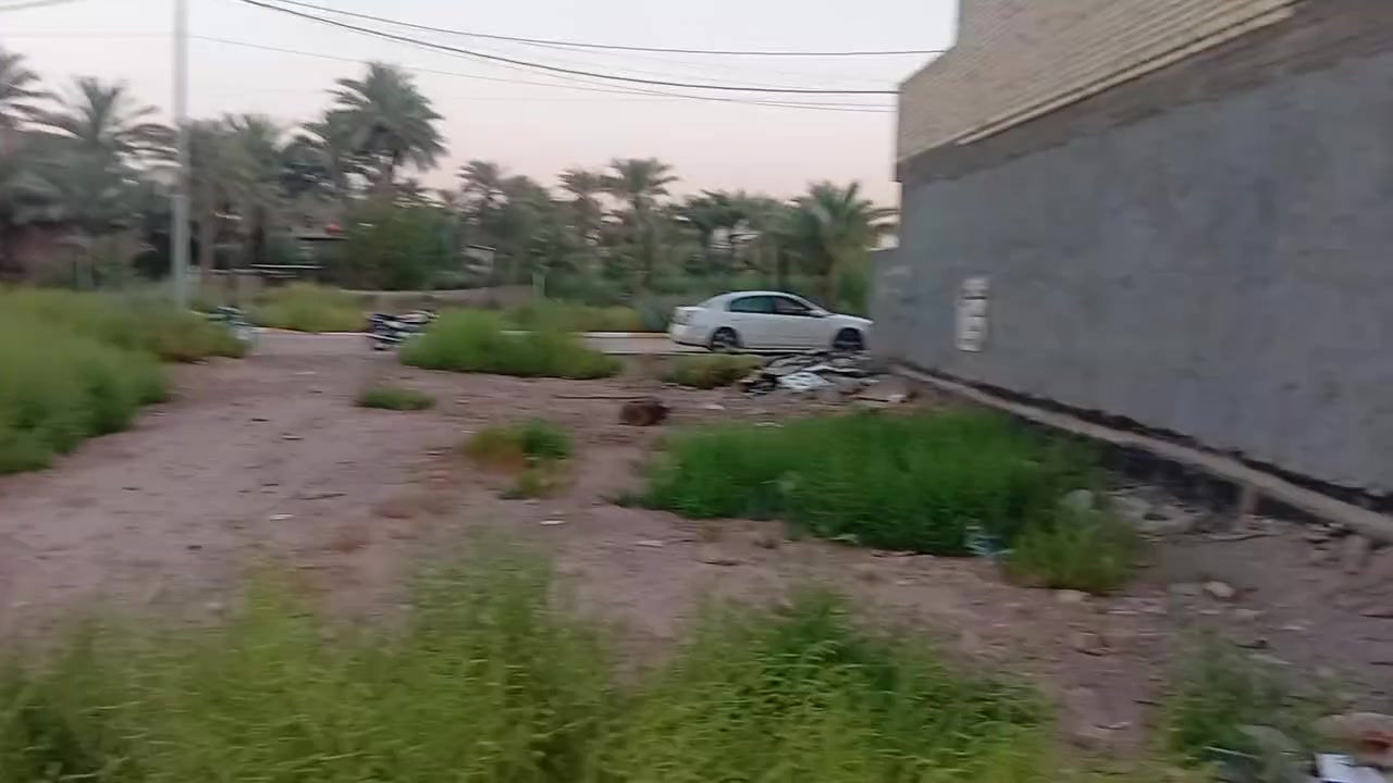 يالله السلام عليكم قطعة أرض للبيع المساحه 227م زراعي سند 25 المكان الجدول الغربي الرجيبه قرب المركز الاستفسار ***********
