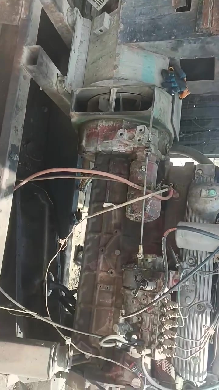سلام عليكم
مولده Iveco (افيكو) للبيع بوش وبستم وكورات وسوبر جديد نقصها گرنك فقط والاكرنك موجود
 سعر خااص 🔸
***********
