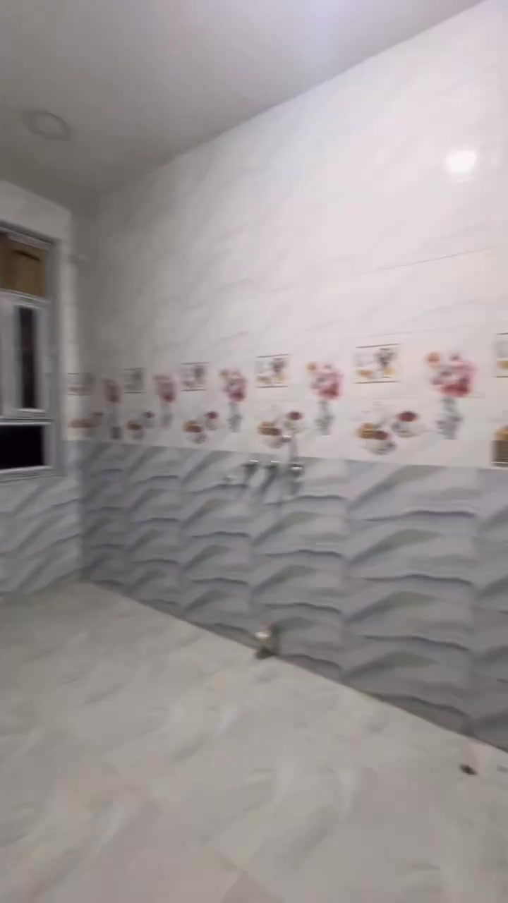 ⭕️شقه  (لـــلايــجــار) 

 

في حي الحكام قريبه مول الحسن 

⭕️المساحة ١٠٠ م  

⭕️بناء حديث 

⭕️ يحتوي على صالة وهول  ومطبخ وغرفه  نوم ومجمع صحيات 

⭕️لطلب السعر مراسلة الصفحة او الاتصال على الارقام 

*نستقبل جميع عروضكم السكنية 🏠 والتجارية 🏡 بكافة مناطق الحلة 
……………………………..
للمزيد من المعلومات

⭕️مراجعة مكتب الاساس للعقار 

الاتصال ***********
