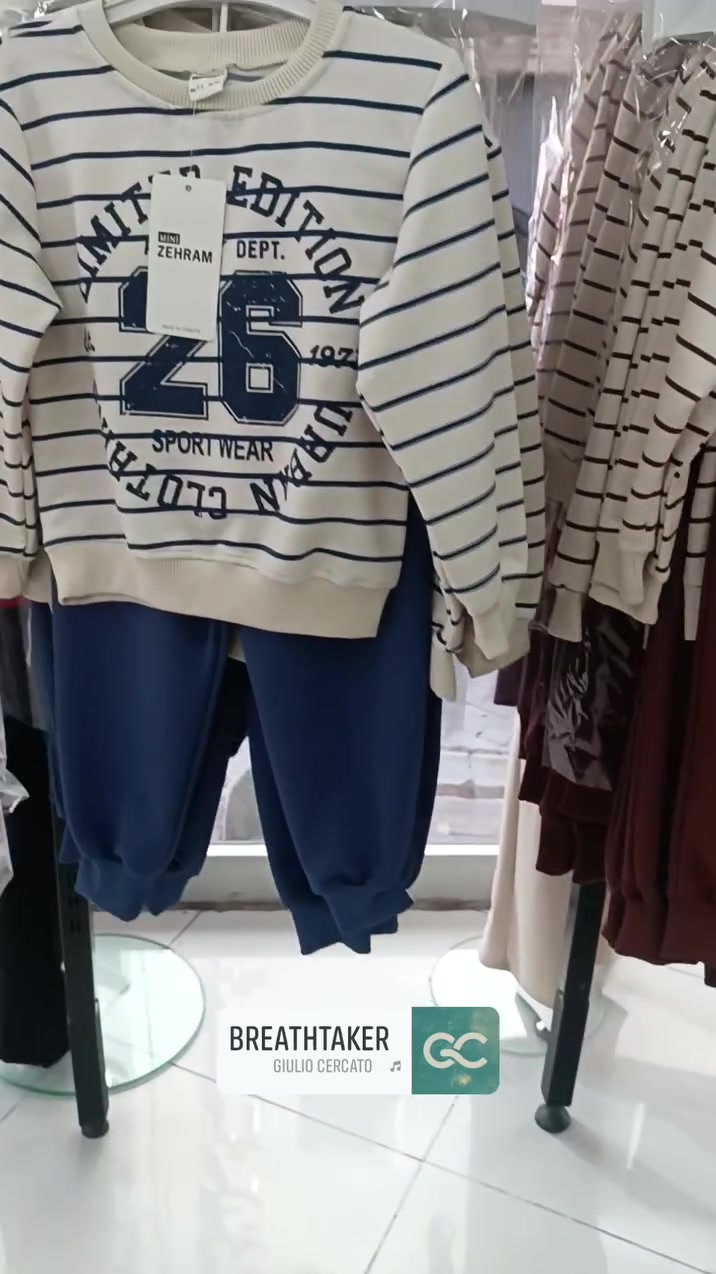 شروه محل ستندر سيريات نضامي 4ال12 تركي شغل مارتر.   مديلات حلوه.    السعر 3.70دولار.    للقطعه.   طقم كامل.    

***********
