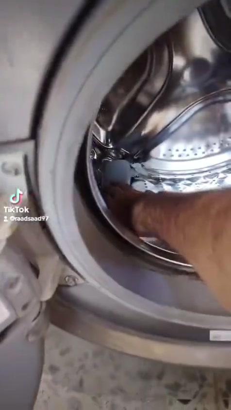 🚨 غسالتك الفول أوتوماتيك عاطلة؟ لا تقلق، شركة صل​ح في بيتك توصل إليك!

🔧 صيانة جميع أنواع الغسالات الفول أوتوماتيك داخل بغداد.

✔️ لا تسحب الماء
✔️ لا تصرف الماء
✔️ لا تعصر
✔️ تسريب ماء
✔️ أصوات أو اهتزاز غير طبيعي
✔️ أعطال اللوحة الإلكترونية وجميع الأعطال الأخرى

🏠 خدمة منزلية سريعة
💯 فحص دقيق وإصلاح باحترافية
💰 أسعار مناسبة

📞 للتواصل مع مهندس رعد:
***********

اتصل الآن أو راسلنا على واتساب لحجز موعد الصيانة.
