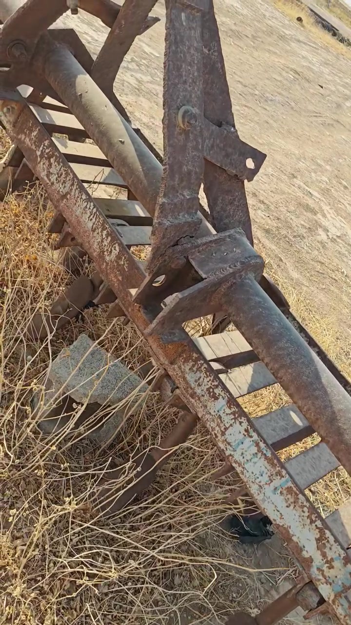 خرماشه للبيع 11سجه فلوجيه السعر ٥٠٠ 
***********
***********
المكان ناحيه حمرين البوسعيد
