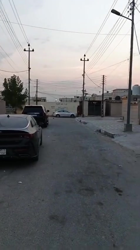 🏠 بيت للبيع في الأصمعي – أول شارع

📍 الموقع: الأصمعي، أول شارع، مقابل حي المدراء مباشرةً
📐 المساحة: 150 متر
🏡 البناء: متوسط
🏠 البيت: طابقين

🔹 الطابق الأول:
• غرفتان
• صالة
• ديوان
• مطبخ
• صحيات

🔹 الطابق الثاني:
• 3 غرف
• صالة
• مطبخ
• صحيات
• طارمة
السعر 250 وقابل للتفاوض
📞 للاستفسار  والتفاصيل، التواصل على الخاص.
***********
