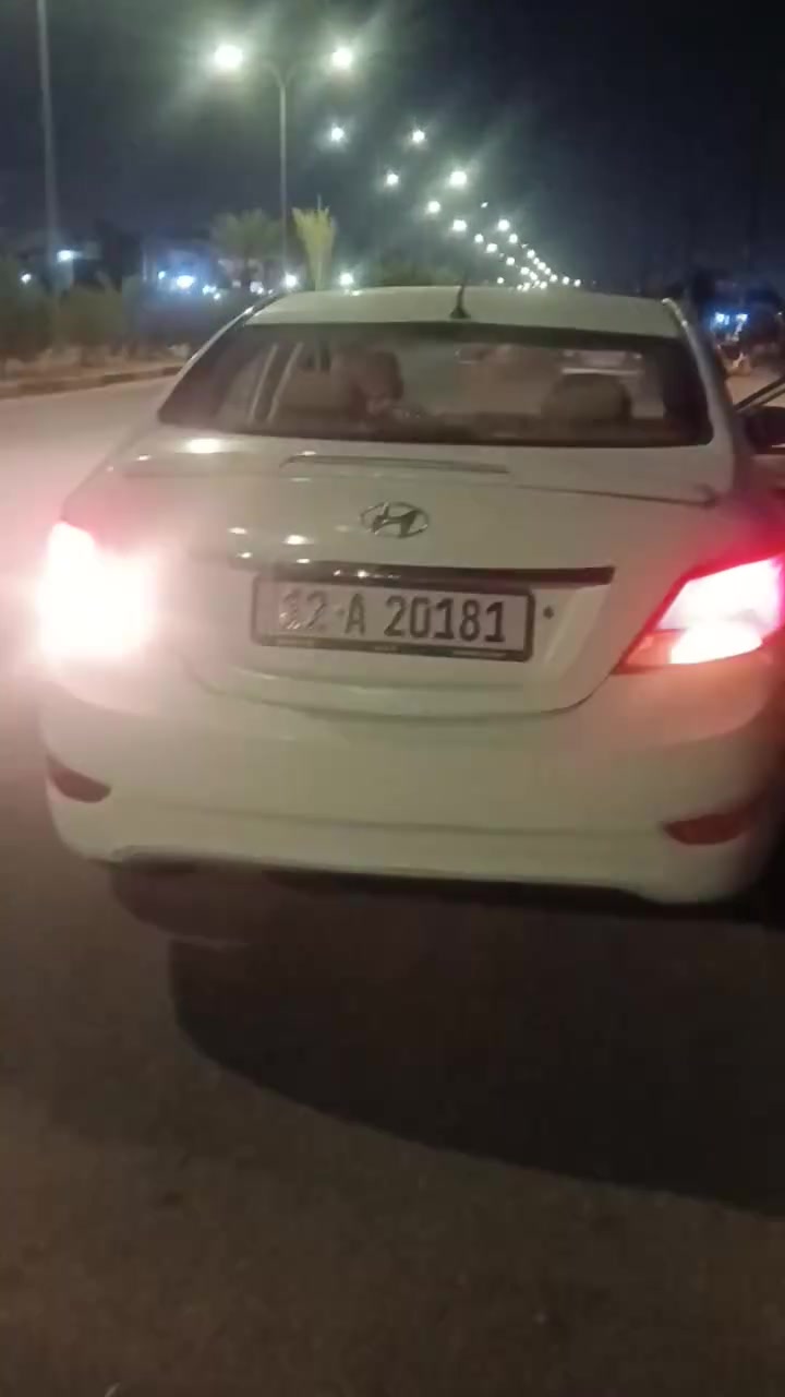 بسم الله الرحمن الرحيم
تحية طيبة :

سيارة نوع اكسنت مضلع 
موديل. 2011 كوري 
اني صاحبها الشرعي سنويه 2032
كوبون بانزين 
السعر خاص 
مكان قضاء تلكيف/نينوى 
البيع فحم ×فحم
للتواصل ***********

