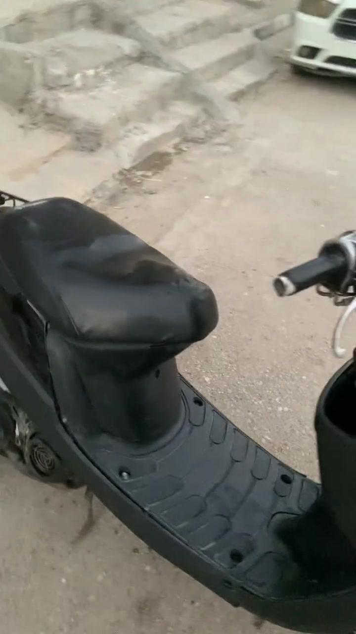 دراجه بتره للبيع مفتوحه السعر 300 وبي مجال
***********
