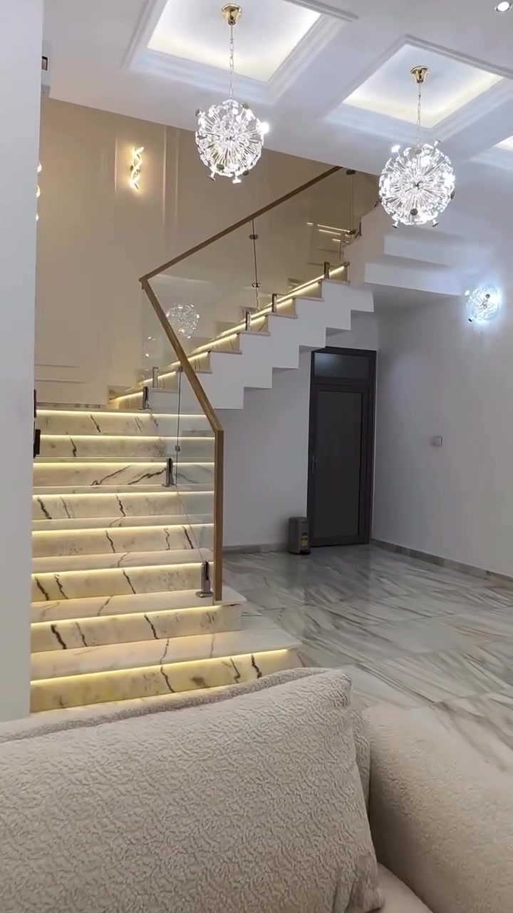 سلام عليكم نقدم لكم كل ما هو جديد من ديكورات المغربيه ليس كل مايناسب غيرك او جربه غيرك .. بالضرورة ينفعك ! اختر
طريقك بنفسك و بقناعاتك،،،***********

