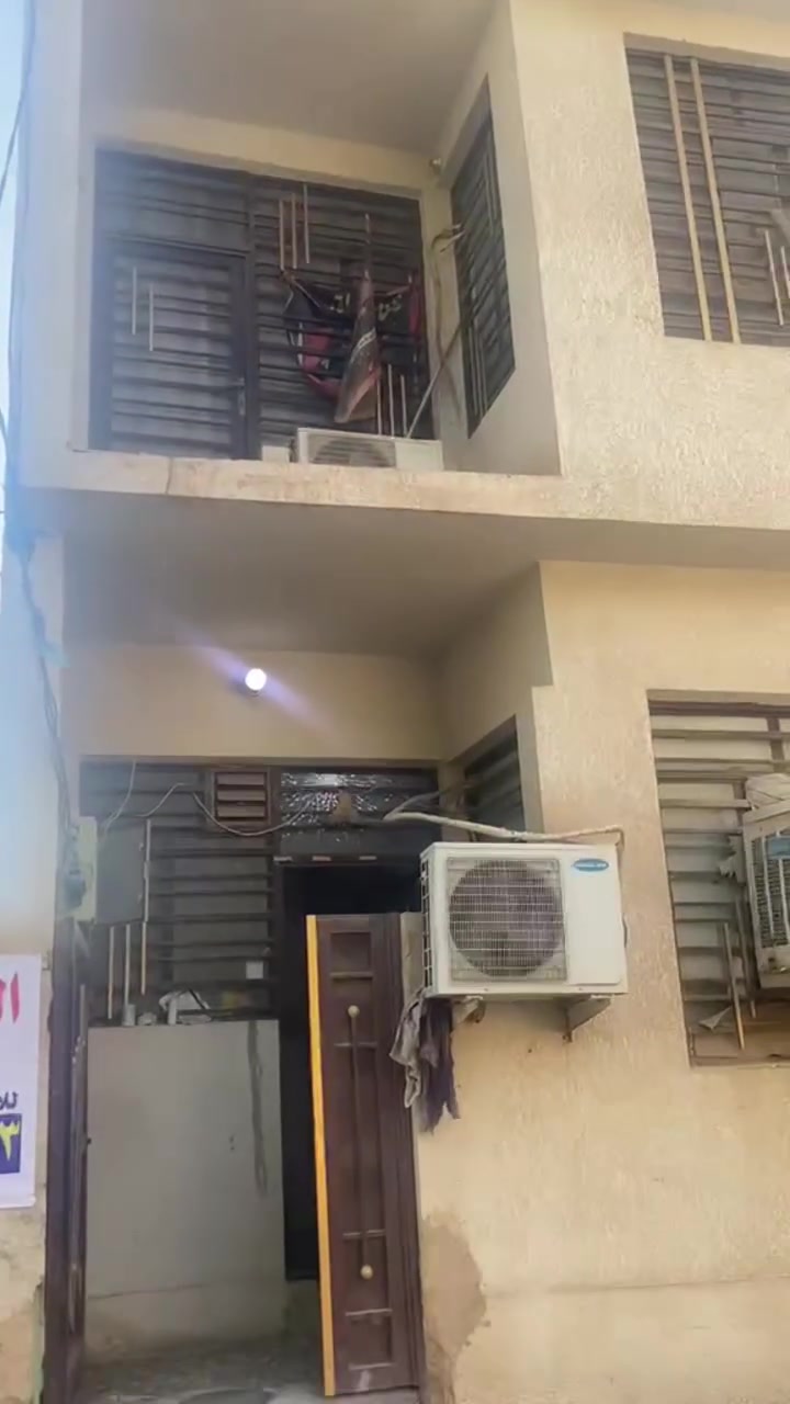 🏡 فرصة مميزة للبيع في كربلاء المقدسة
📍 الموقع: حي العباس – قرب البورون
📐 المساحة: 50 م²
🏗️ البناء: كامل ومتكامل
✨ البيت: مرتب وجاهز للسكن

💰 السعر مناسب وقابل للتفاوض للجادين

📞 للاستفسار والتواصل:
***********

🔑 موقع مميز | بناء كامل | فرصة سكن واستثمار

