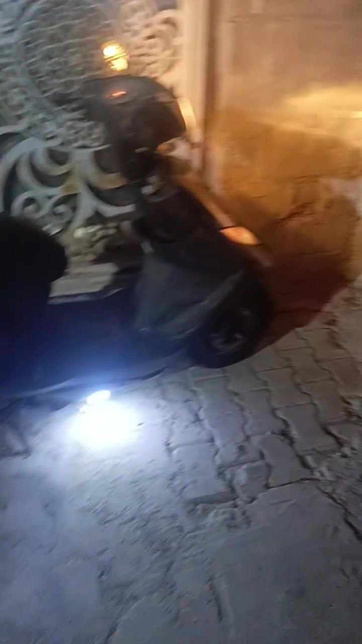 سلام عليكم دراجة للبيع او مراوس ماكس GTR 140 دراجة اي نقص مابيهة اخت رمبة مكينة خرسة شلع ومعدل كهربائي كاملة نكرة سلف لحد يطبلي كلي شبية سعر 475 وبيهة مجال قليل المكان بغداد دورة المكانيك هاذة رقمي *********** وبي وتساب
