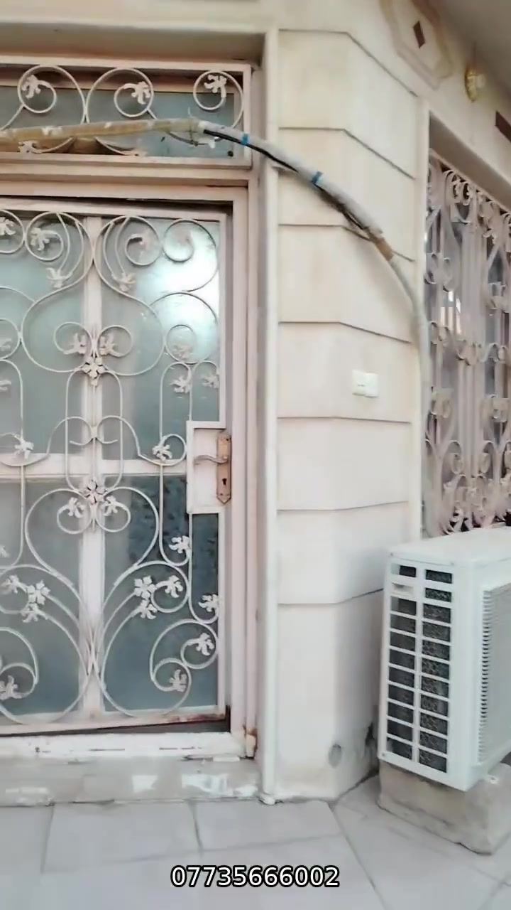 🏠 بيت للبيع

📍 العنوان: بعقوبة – بهرز – حي صدام، بالقرب من أسواق أبو سارة.
📜 الطابو: زراعي – سند 25، سند مستقل.
📐 المساحة: 400م²
🏡 البيت: طابقين، والمنطقة خدماتها كاملة.

الطابق الأرضي:
غرفتان نوم، مطبخ، استقبال، هول، مغاسل داخلية وخارجية، حديقة وممرات جانبية للبيت.

الطابق الثاني:
3 غرف نوم، مطبخ، صحيات، ومنور.

📞 للاستفسار: ***********
