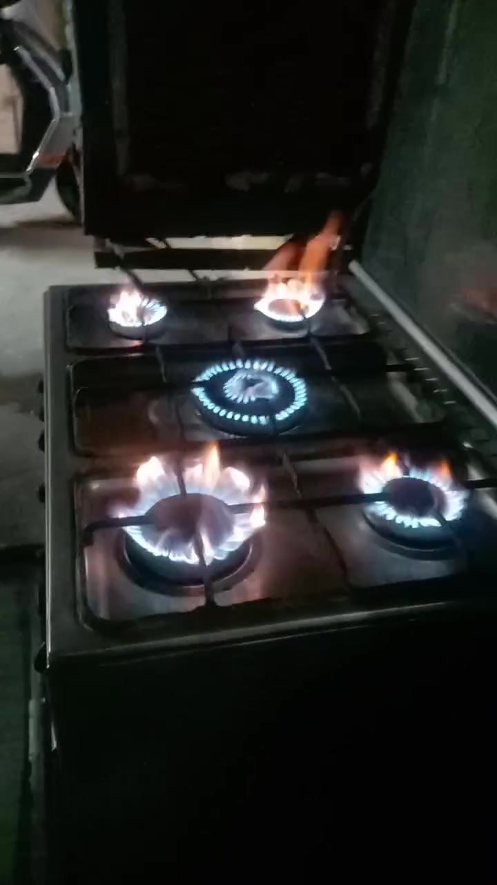 ميديا • ٥ عيون • فرن شغال