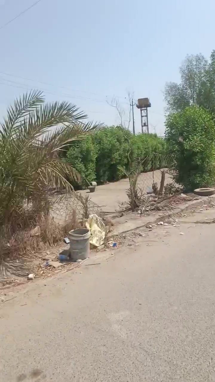 السلام عليكم قطعة أرض مساحة٣٤٧م واجة١٢   نزال٢٩ العنوان الزعفرانة الكبيسي  قرب مدرسة الحضر الابتدائية قرب معهد إعداد المدربين
للاستفسار***********
ممكن توضحون سند الأرض شنو نوعه: طابو/مفرزة/زراعي، وهل عليه أي ملاحظات قانونية؟: 
طابو صرف
الأرض شنو تصنيفها بالضبط: سكني لو تجاري؟ وهل بيها موافقات للبناء أو تصلح للسكن مباشرة؟: 
سكني
ممكن تكتبون السعر المطلوب وهل أكو مجال بسيط للتفاوض؟: 
٢٠٠٠٫٠٠٠٠للمتر الواحد
إذا أكو تفاصيل أكثر عن اتجاه الواجهة أو الشارع الأمامي واسم القطعة/المرحلة داخل الزعفرانة، ياريت توضحونها حتى يكون الإعلان أدق؟: 
مطل ع تشجير لايوجد بناء إمامة قريب جد ع شارع العام مثل ذهبي 