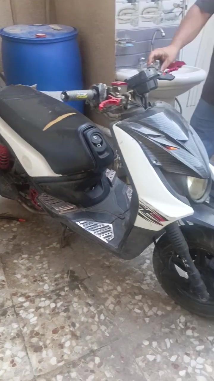 سكنس جبلي كلش نظيفه لبيع اليشتري يتصل على الرقم*********** المكان الزعفرانيه حي الربيع رايدها 800 وفيها مجال
