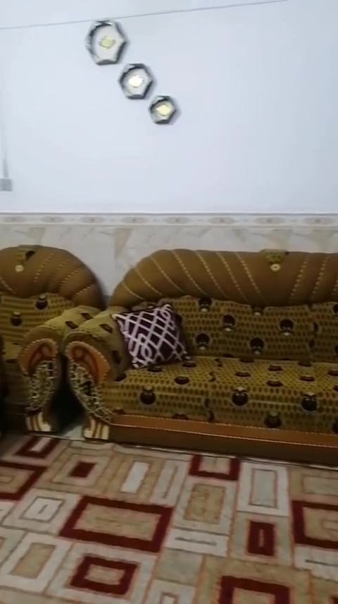 تخم حطاطه للبيع مستعمل العنوان الخالديه شارع20 قرب مدرسة المجد
للاستفسار 
***********
***********
