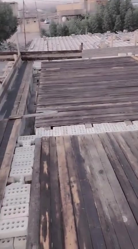 السلام عليكم ورحمة الله وبركاته من رخصة مدير الكروب ابني الدور السكنية بسعار مناسبه سعرالمتر هيكل كرسته وعمل ١٧٥الف شغل درجه اولى تفليش الدوره القديمة ورفع الإنقاذ من ضمن السعر اي ستفسار راسلو الصفحه او انتصلو على الرقم ***********
