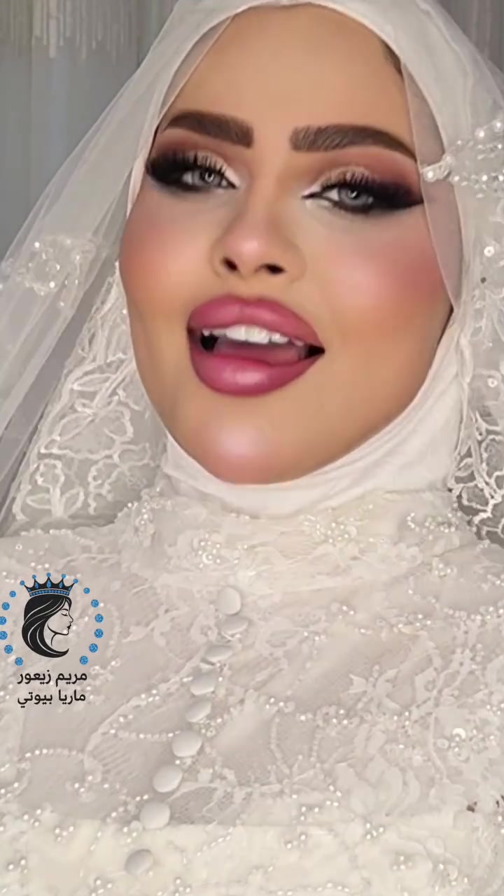 ✨ تألقي كالأميرات في ليلة العمر مع مركز مريم زيعور &ماريا بيوتي! ✨
لأنكِ تستحقين الأجمل في ليلتكِ الاستثنائية، يقدم لكِ مركز مريم زيعور ماريا بيوتي العرض الأقوى والأفخم ضمن عروض مكياج وتسريحه عروس vip+ فستان عروس 2026 معا خيارات واسعه للفساتين ! 👑👰‍♀️
💎 بكج العروس المتكامل 450,000 دينار فقط معا الفستان على ختياركِ :
 ✨ طلاء جسم كامل لإشراقة مخملية
 👁️ رموش طبيعية 100% لمظهر عيون جذّاب
معا عدسات طبيه 
اضافر تناسب ذوقكِ
🔥 ولم ننتهِ بعد! تخفيضات ومفاجآت مميزة على كافة أقسام المركز:
💇‍♀️ العناية بالشعر وتسريحاته الاومبيرا والخصل وجميع التكنيكات | 🌿 جلسات البروتين والترميم | 💅 بديكير ومنيكير بأحدث الأشكال | 🧖‍♀️ حمام تركي للاسترخاء والنظافة الفائقة
📍 العنوان: النجف الأشرف - حي السلام - مقابل لعبة المقص (ألعاب السلام)
📞 للحجز والاستفسار: سارعي بالحجز فالأماكن محدودة!
***********
✨ مريم بيوتي.. حيث تبدأ حكاية ألقكِ! ✨ #مكياج#تسريحه#اعراس#مريم زيعور#ماريا بيوتي
