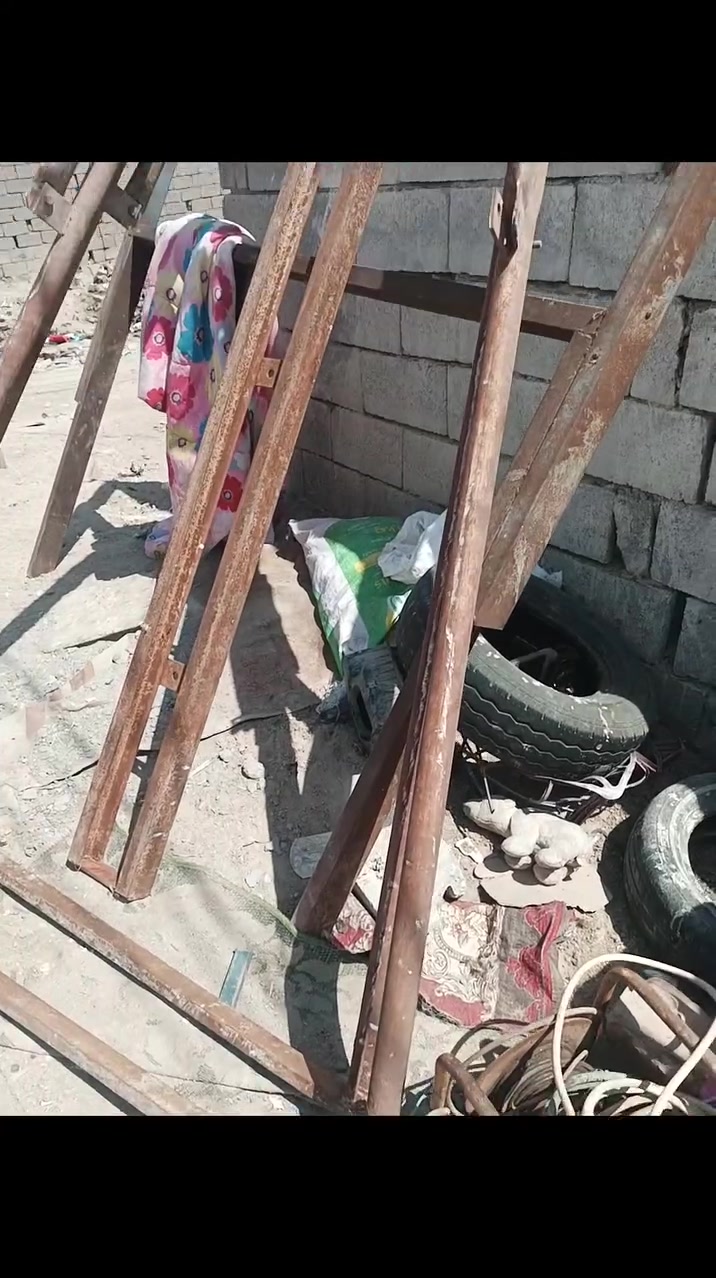سلام عليكم عندي ونج للبيع مكاني بصره القبله سعر 250 وبيه مجال ***********
