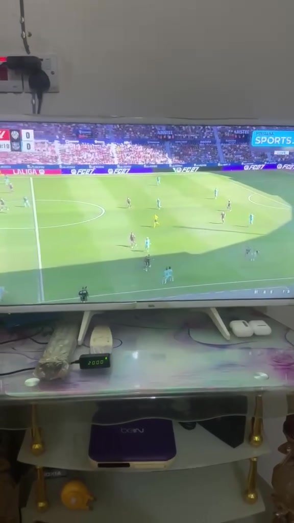 تم تنصيب قمر ياه سات والقنوات المجانيه ونقل الدوريات الخمسه الكبرئ

ملاحضه التعليق اجنبي 
رقم الهاتف ***********
