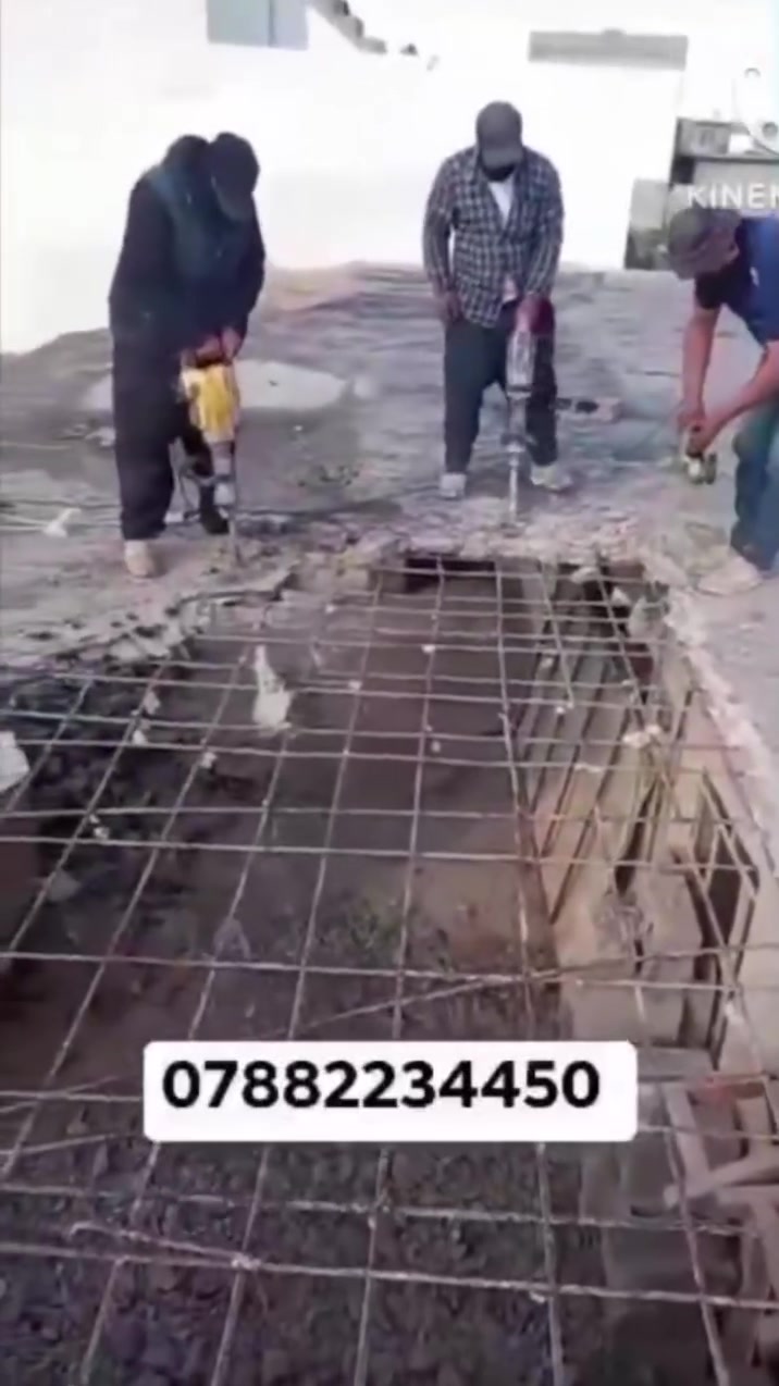 السلام عليكم نشتغل تفليش بيوت القديمه انواع التفليش سطح ارضيه درج سياجات عنوانه نجف اسعار مناسبه وبخدمتكم ***********
