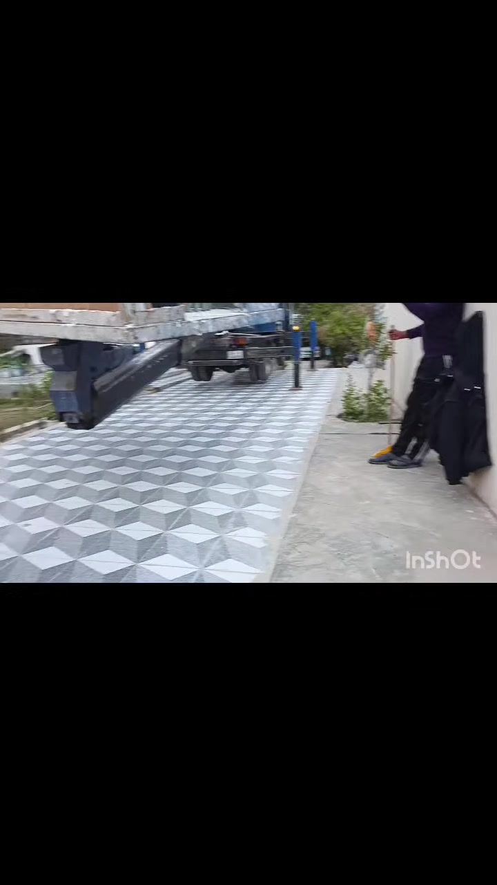 تم بعون الله اكمال بيت الخال عقيل ابو مرتضى 
سعت المنضومه 16 امبير نهاري    و16ليلي
مواد ذات جوده وكفائة عالية
تتكون المنضومه من انفيرتر 6 كيلو  GRENADE  هايبرد وبضمان 3 سنوات و بطاريه 16 كيلو  SRNE وبضمان 5 سنوات و8 الواح من شركة لونجي 615واط
كذلك استخدام هيكل الالواح من الحديد المغَلون المقاوم للصدأ وكذلك استخدام الصبات للتثبيت 
واسلاك وقواطع الحماية من افضل الانواع
للحجز والاستفسار :
***********
***********
