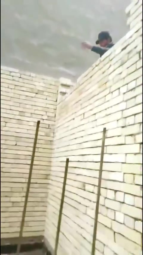 خلفه بناء • متفرغ • جاهز للشغل