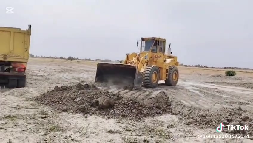 سلام عليكم اخوان منو عده دفن تراب تراب حلوه وسرط وحمل فول  دفن بتلوات عرصات كلشي لتصال عله رقم  او مرسله وتساب ***********
