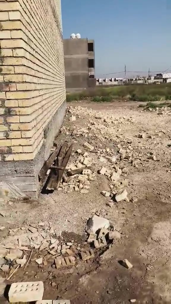 سلام عليكم للبيع قطعه ارض ٦٢.٥ متر ب٨٠٠٠ الظباط الصابيات اول بلوك ع شارع ١٠٠ ***********  باسمي لا وسيط ولا دلال ***********
