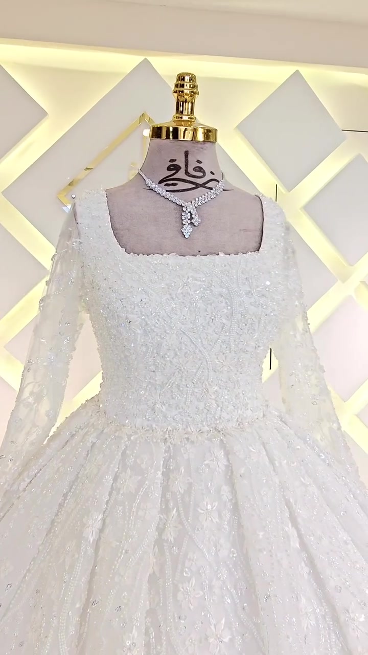 سنتر زفافي 💍 
جديد و حصرياً كولكشن 2027 🔥❤️
مستعدون للتصميم البدلات حسب الطلب بنظام التأجير او البيع
تتوفر لدينا قياسات خاصه 
العنوان / حلة شارع الجمعية مجاور خاتون مول مقابل شركة التأمين الوطنية 🥀
يفتح السنتر يوميا من الساعه 10 صباحا و لغاية الساعه 10 مساء 
📲للاتصال او المراسلة💌 على الواتساب على الأرقام التاليه 
***********
***********
#فساتين #فساتين_السهره #فستان_عقد #فساتين_زفاف #بدلات_اعراس

