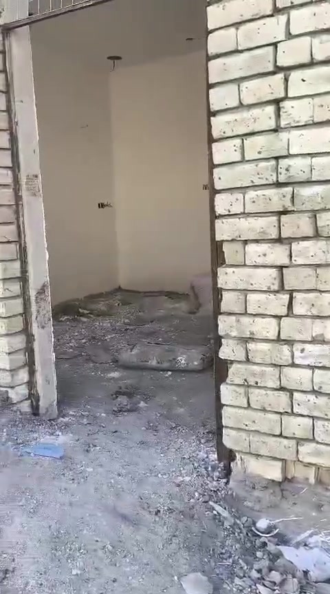 السلام عليكم اخواني اهل البيوت اني خلفه بياض هاذا ارقمي +964 776 223 7561 للاتصال متر 7 فما فوق
